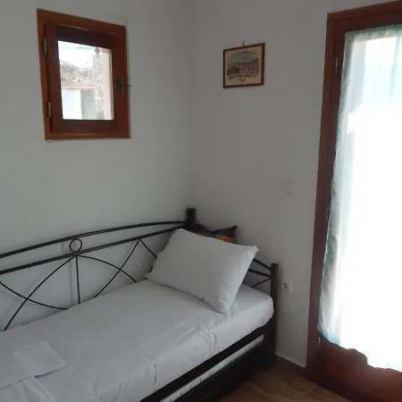 Ferienhaus Quiet House At Mikri Vigla *