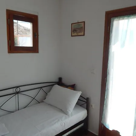 Ferienhaus Quiet House At Mikri Vigla *
