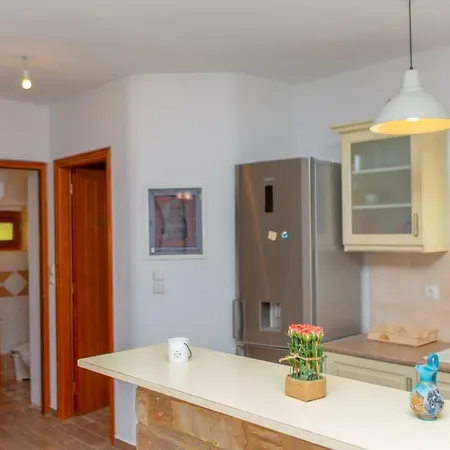 Tatil Evi Quiet House At Mikri Vigla